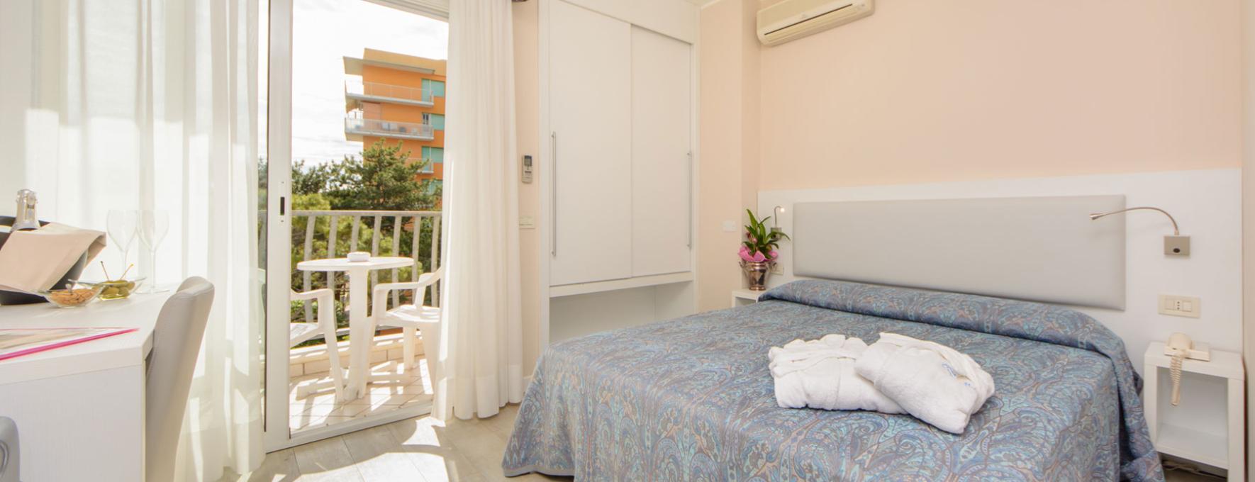 hotelcrocedimalta de zimmer 031